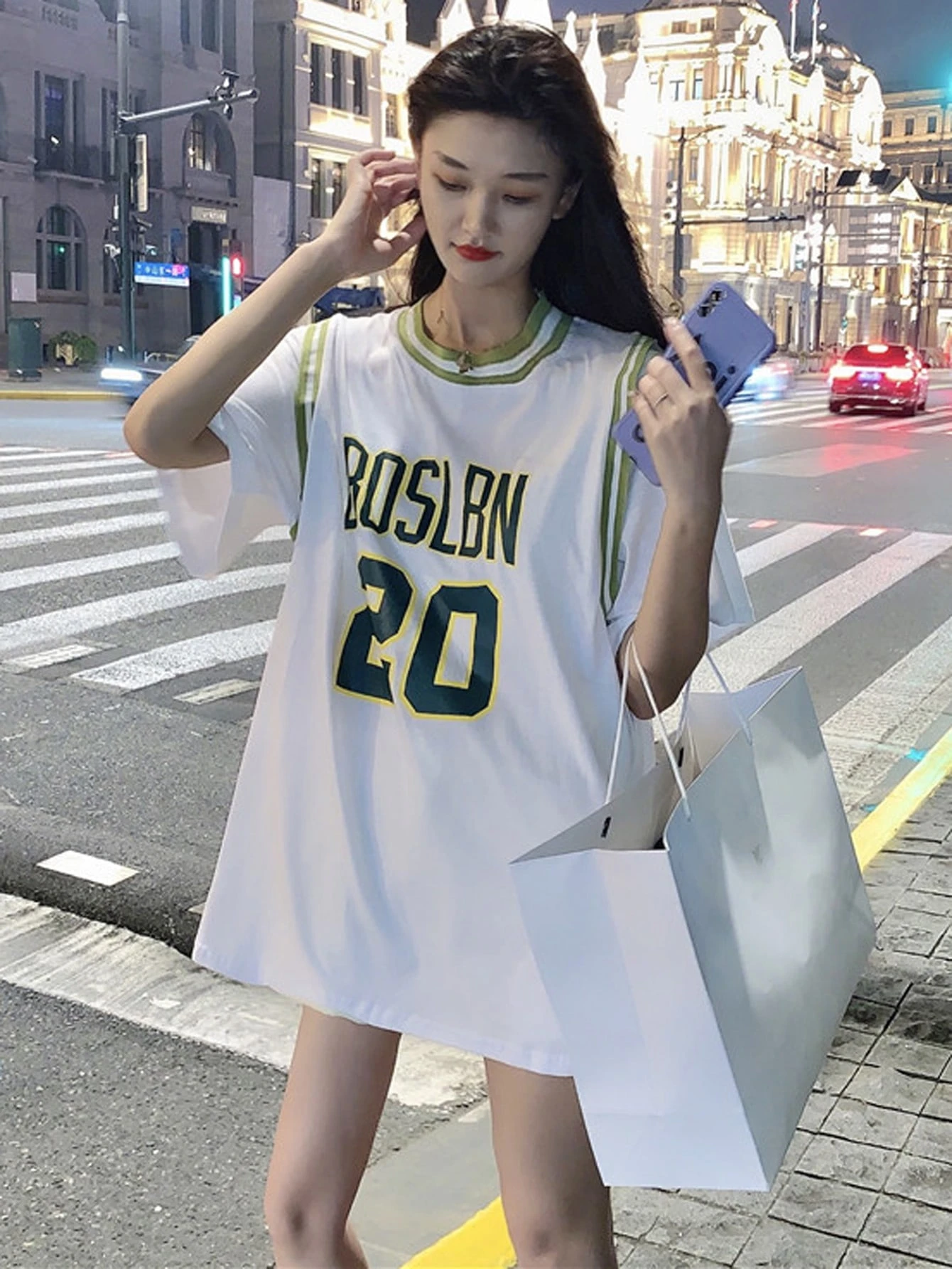 Honeyspot スポーティ レター Tシャツ
