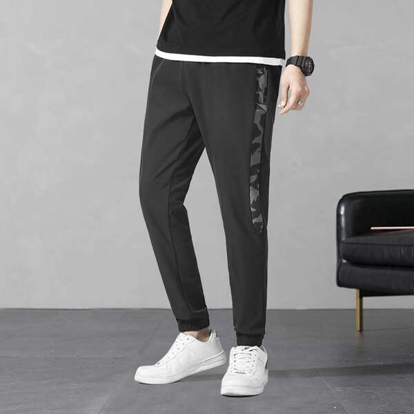 

Guys Camo Tape Side Pants, Black