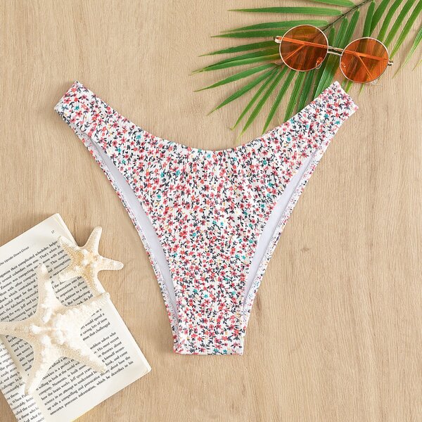 

Ditsy Floral Bikini Panty, Multicolor