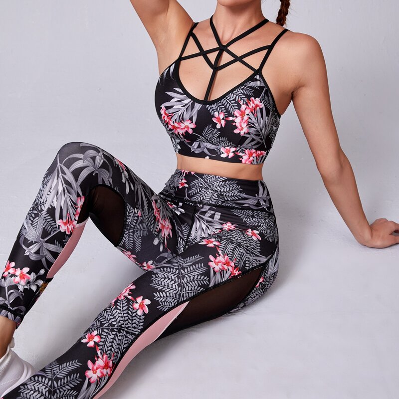 

Floral Print Contrast Mesh Sports Bra With Leggings, Black