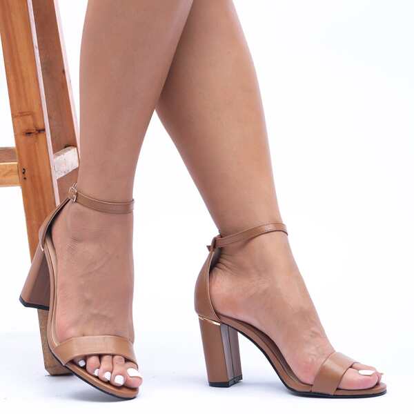 

Minimalist Ankle Strap Chunky Sandals, Brown