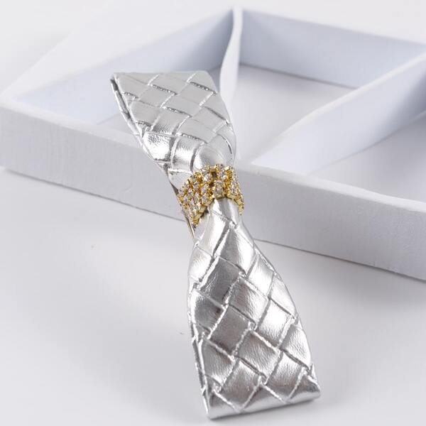 

Rhinestone Decor PU Leather Hair Clip, Silver