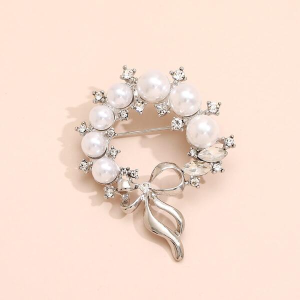 

Rhinestone & Faux Pearl Decor Brooch, Silver