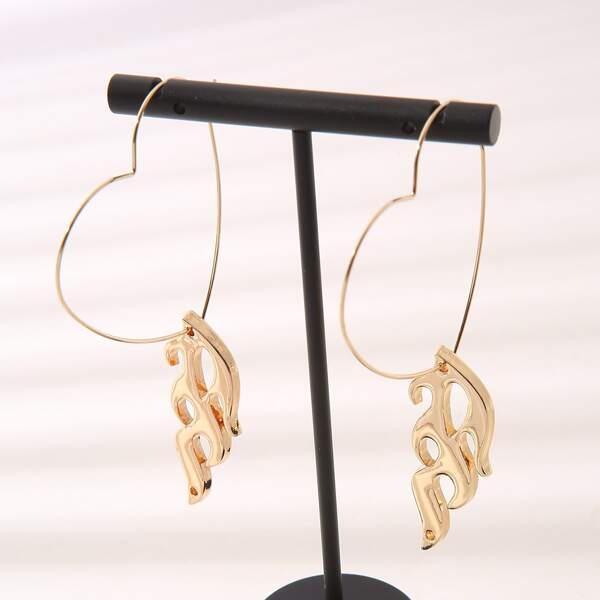 

Flame Decor Heart Earrings, Gold