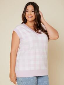 SHEIN Essnce Plus Gingham Pattern Sweater Vest