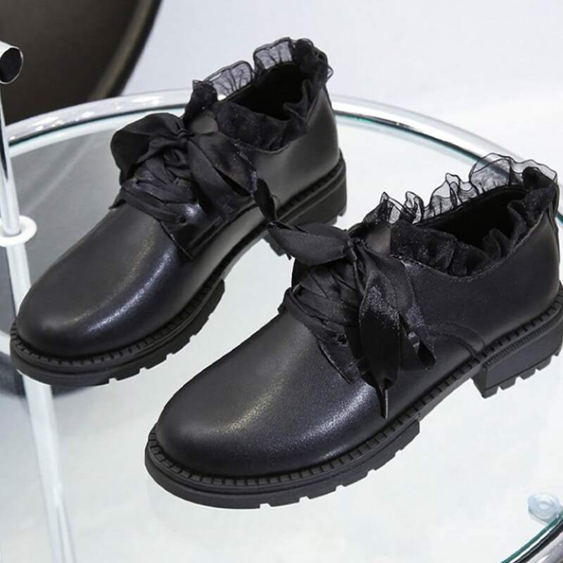 

Lace-up Front Oxford Shoes, Black