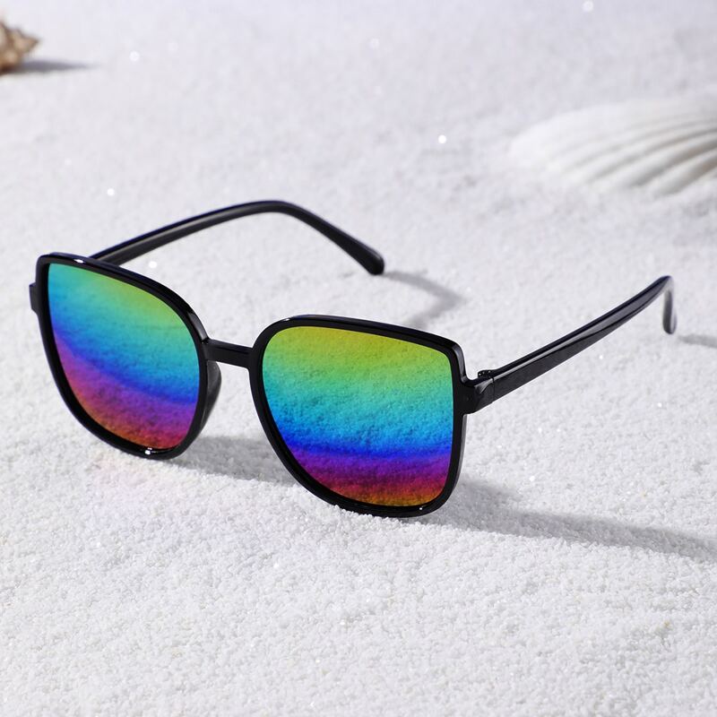 

Square Frame Sunglasses