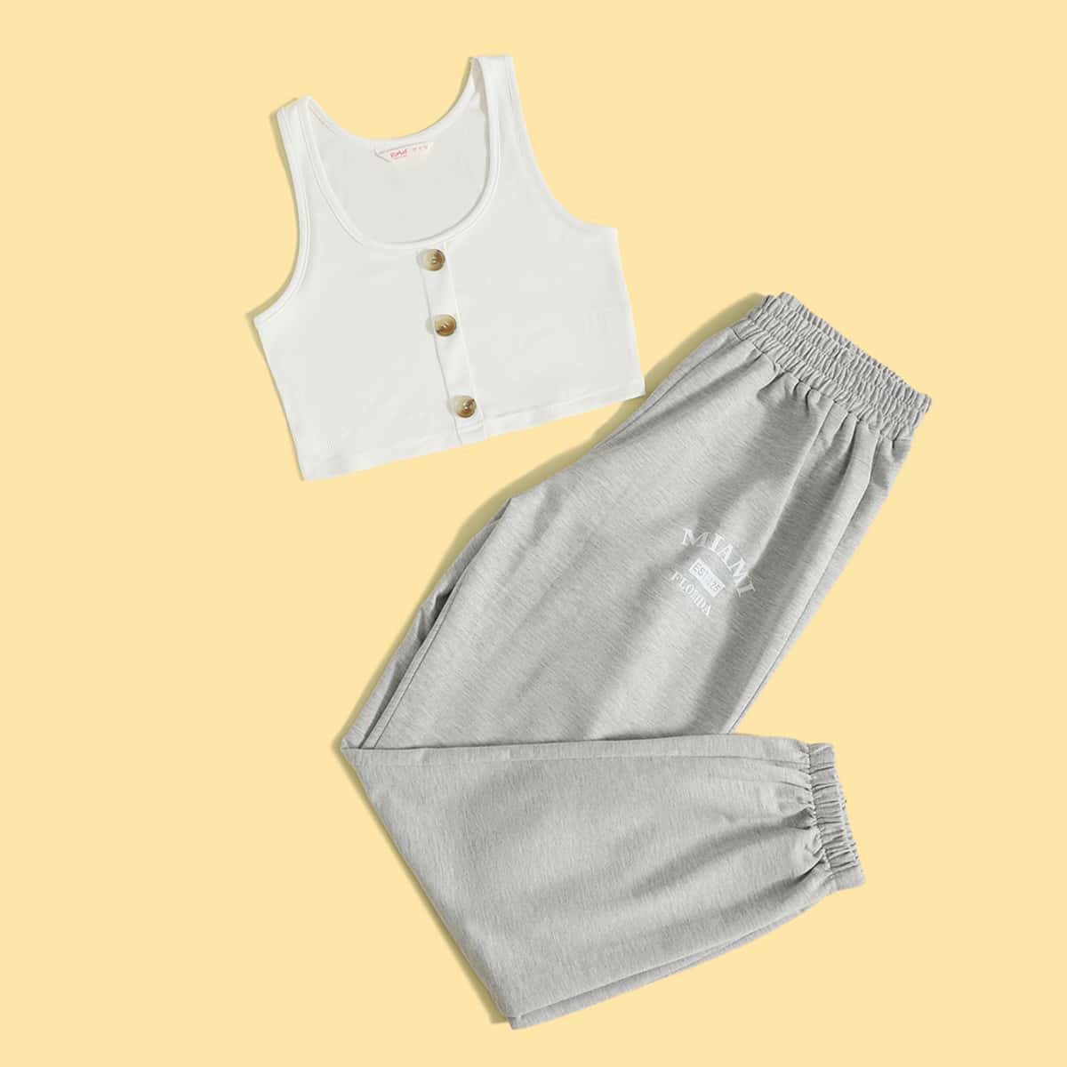

Solid Button Tank Top & Letter Sweatpants, Multicolor