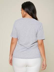 SHEIN BASICS Plus Size Solid Round Neck Short Sleeves Tee For Summer - Light Grey - View 2