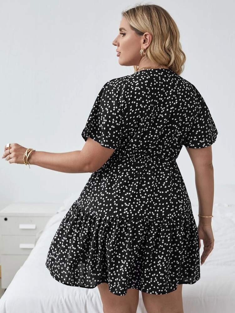 SHEIN LUNE Vestido de verano con estampado todo over y escote cruzado talla grande - Negro - Añade 2