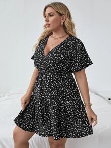 SHEIN LUNE Plus Surplice Front Allover Print Dress For Summer - Black - View 4