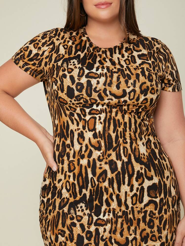 SHEIN Privé Plus Leopard Print Slit Hem Bodycon Dress - Multicolor - View 4