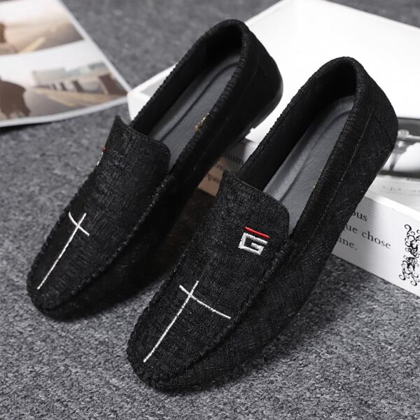 

Men Embroidery Detail Loafers, Black
