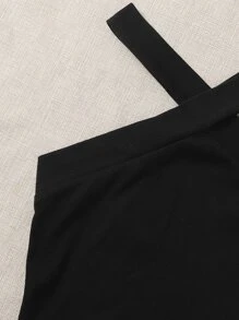 SHEIN EZwear Conjunto de ropa de verano 2 piezas con top corto de halter cruzado en la espalda - Blanco y Negro - Ver 5