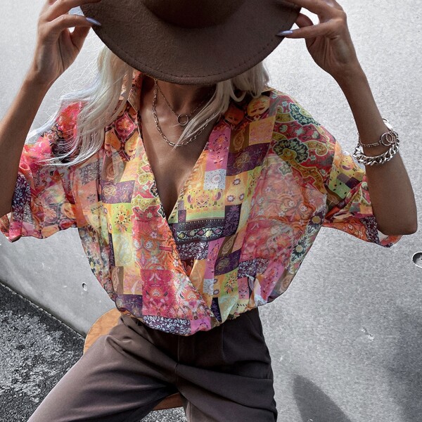 

Floral Print Batwing Sleeve Surplice Front Blouse, Multicolor