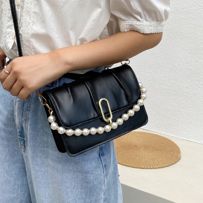 

Flap Crossbody Bag, Black