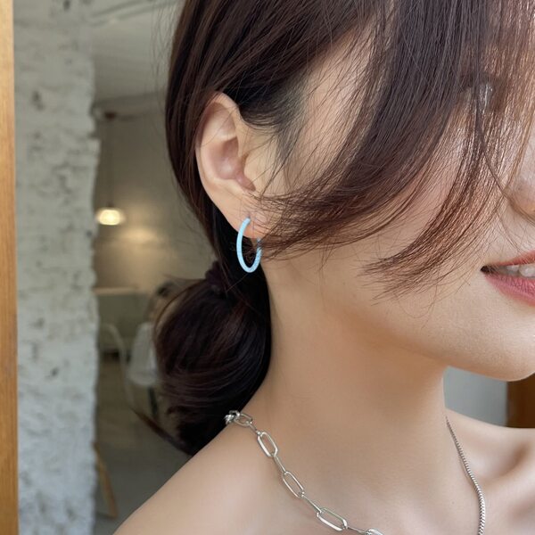 

Faux Pearl Decor Open Hoop Earrings, Blue and white