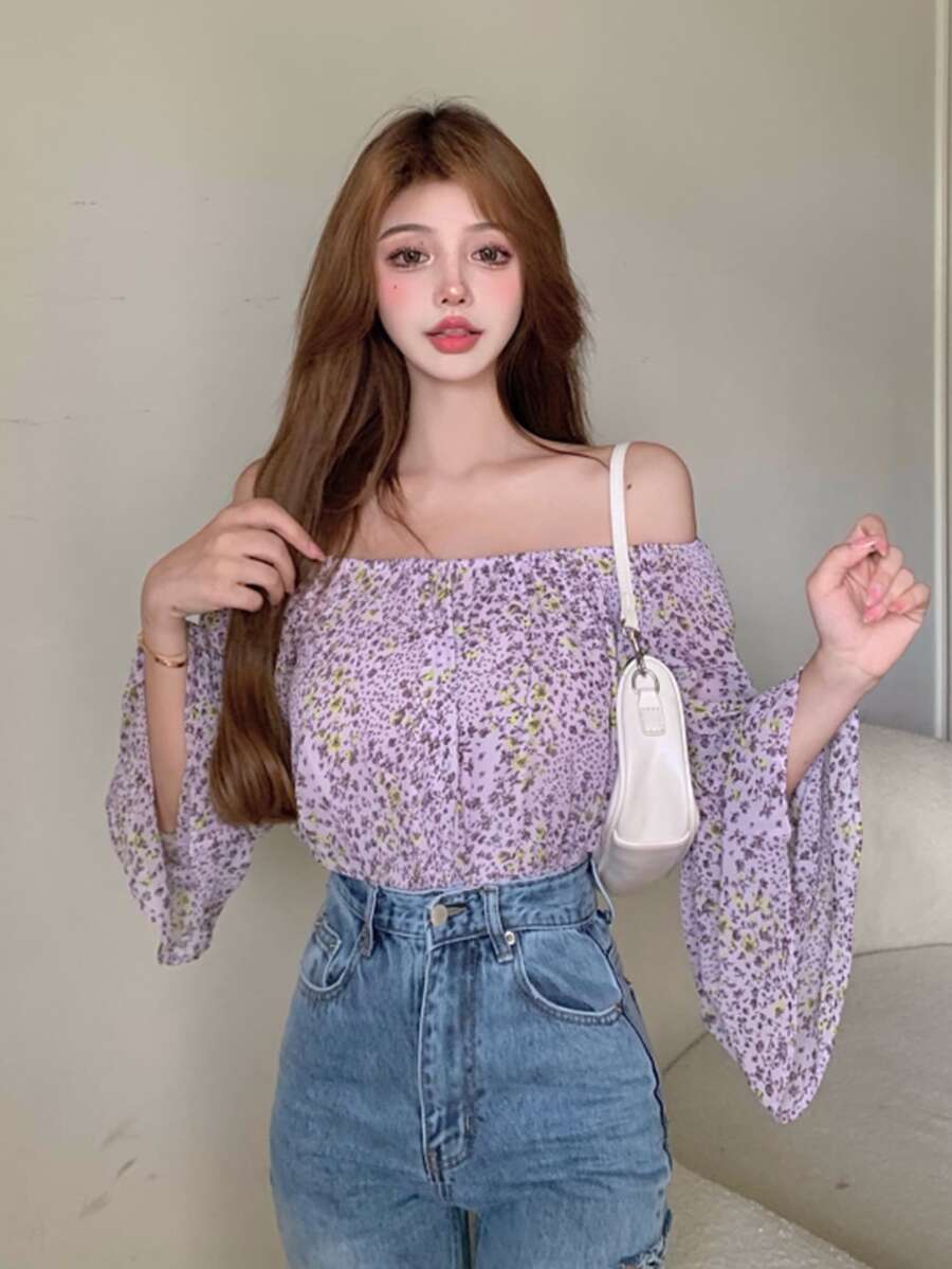 Ditsy Floral Bell Sleeve Crop Top - Lilac Purple - View 1