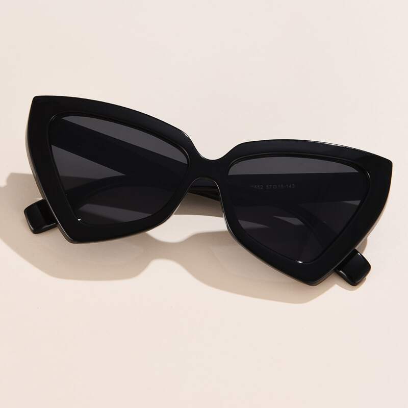 

Cat Eye Frame Sunglasses