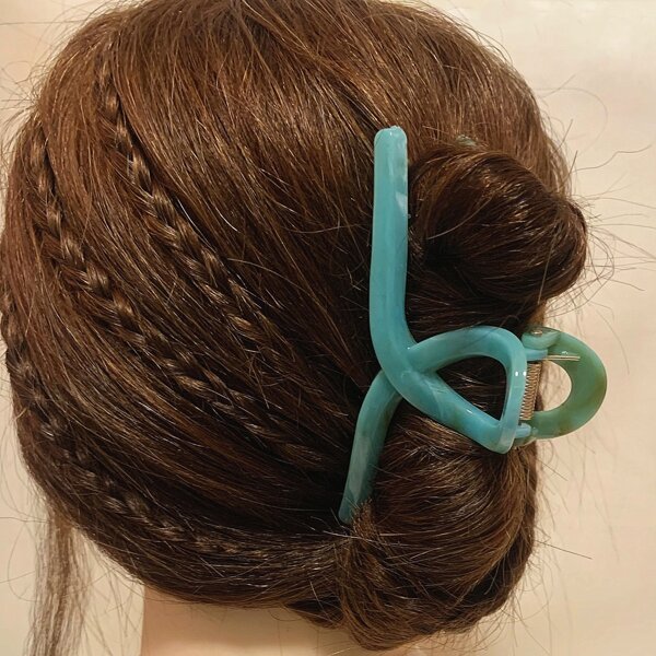 

Acetic Acid Hair Claw, Green