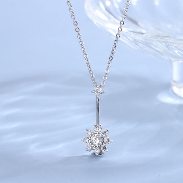 

Flower Pendant Necklace, Silver