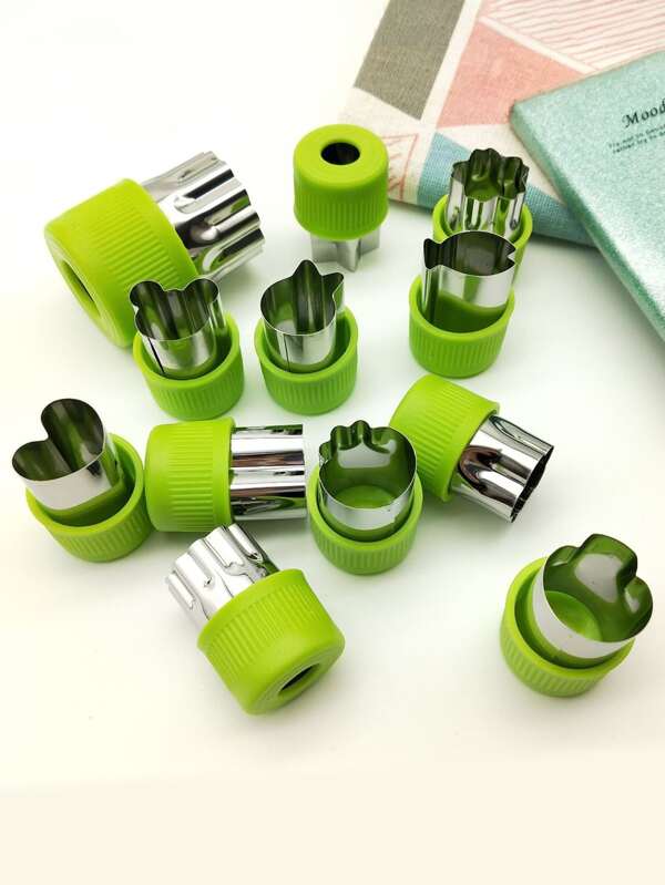 12入組隨機蔬菜切割模具，蔬菜水果工具，廚房用品，切割器，食品，沙拉，裝飾，收納，派對，生日用品。