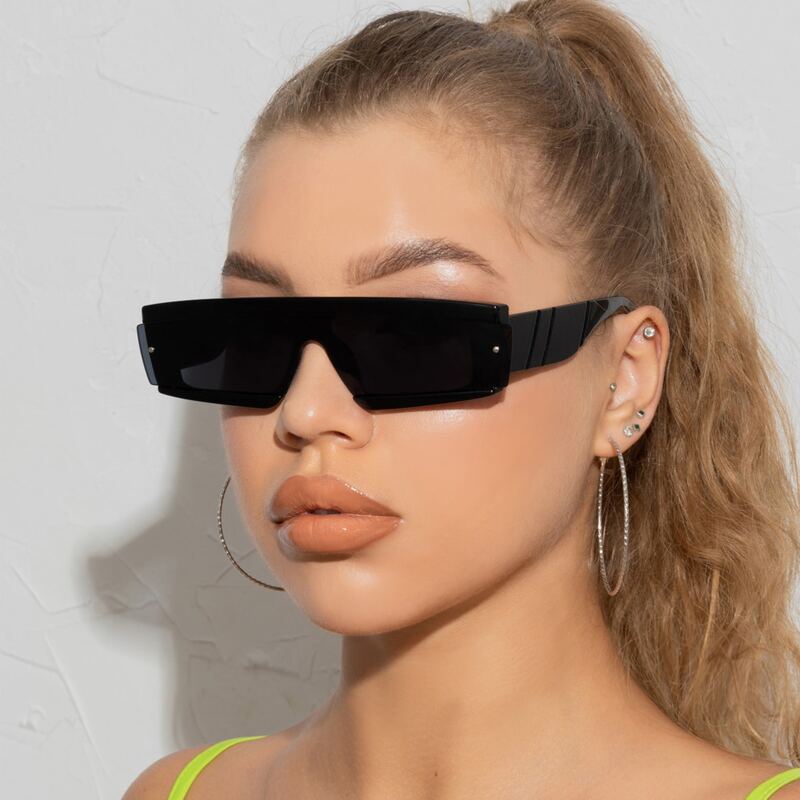 

Studded Decor Sunglasses