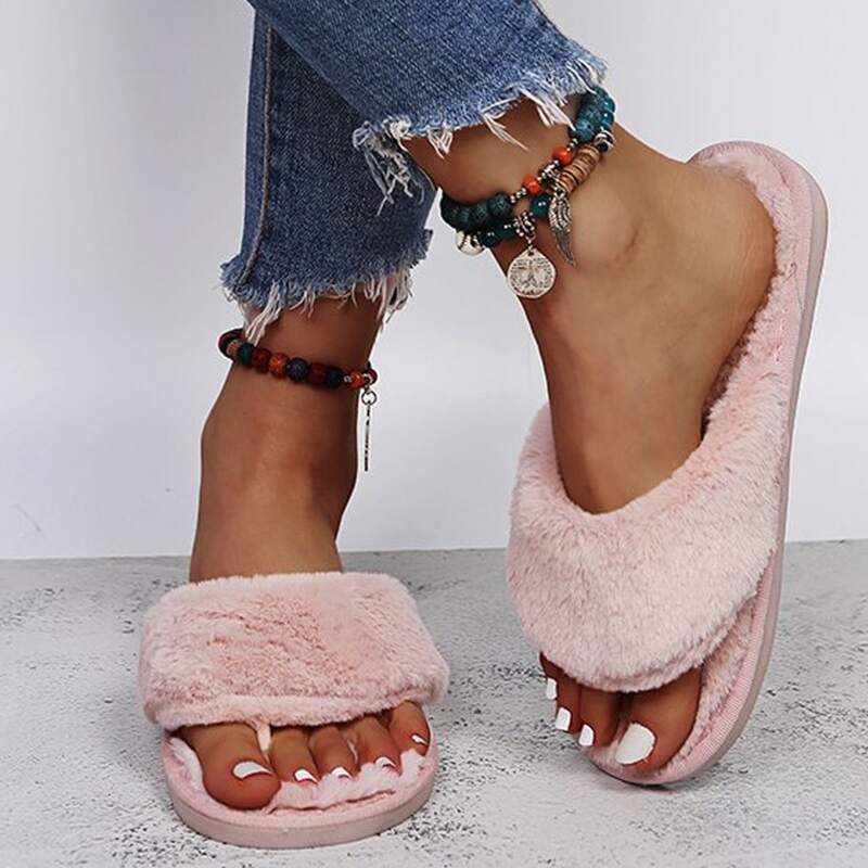 

Minimalist Fluffy Slippers, Pink