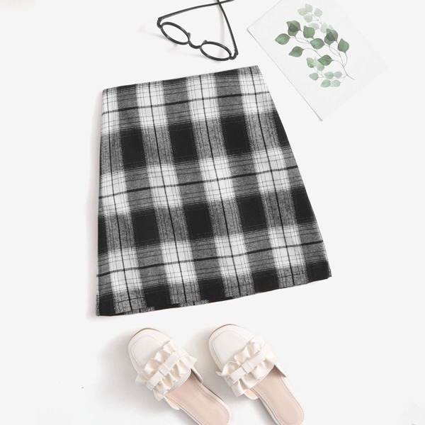 

Girls Plaid Print A-Line Skirt, Black and white