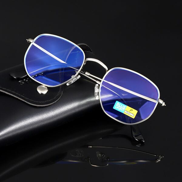 

Men Metal Frame Anti-Blue Light Eyeglasses, Multicolor