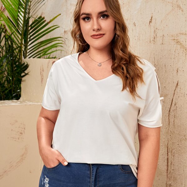 

Plus Crisscross Cut-out Solid Tee, White