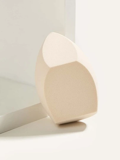 1 Tri-Cut Shaped Beauty Egg- Champagne Color Large Makeup Sponge Concealer Makeup Powder Puff Foundation Blender Tool,Makeup,Cheap,Room Decor,Vanity,Travel,Bedroom,Makeup Accessories,Puff,Makeup Blender,Powder Puff,Makeup Sponge,Cheap,Stocking Stuffers,Makeup,Makeup Tools,Cheap Stuff,Gifts,Gifts For Women,Christmas Gifts