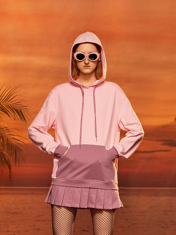 VICTOR VON SCHWARZ Color Block Drop Shoulder Drawstring Hoodie