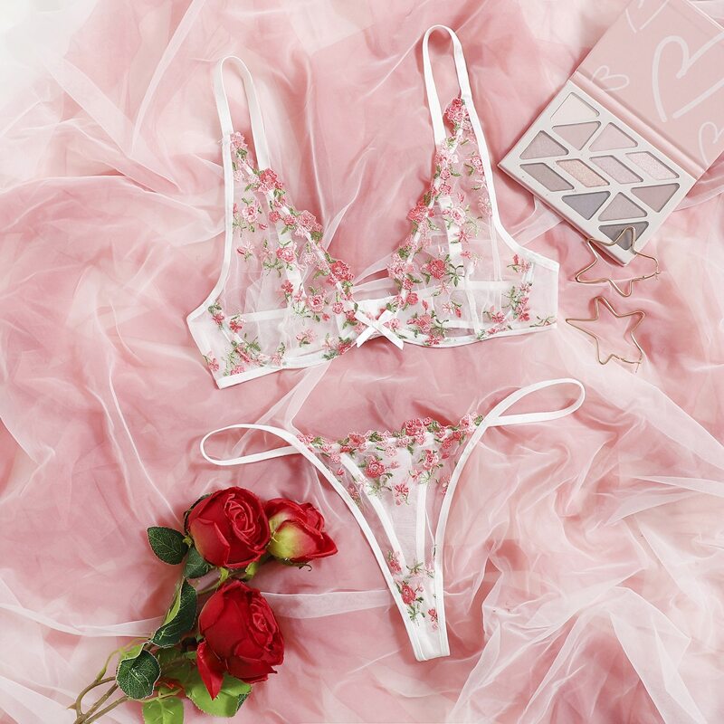 

Embroidery Mesh Underwire Lingerie Set, Pink