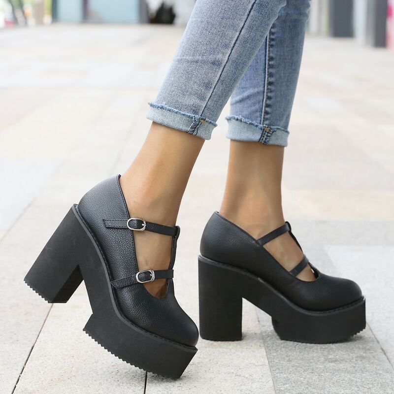

Buckle Decor Mary Jane Pumps, Black
