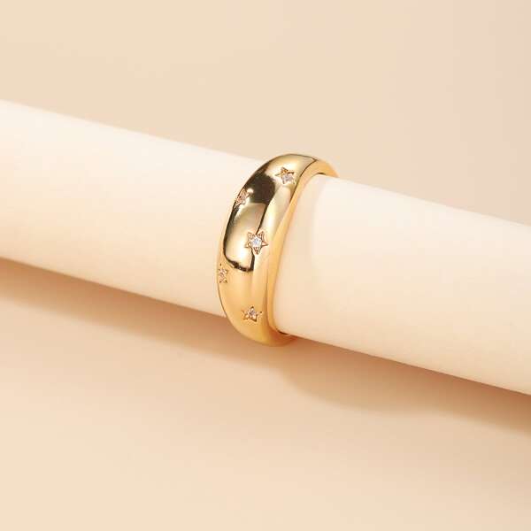 

Zircon Detail Ring, Gold