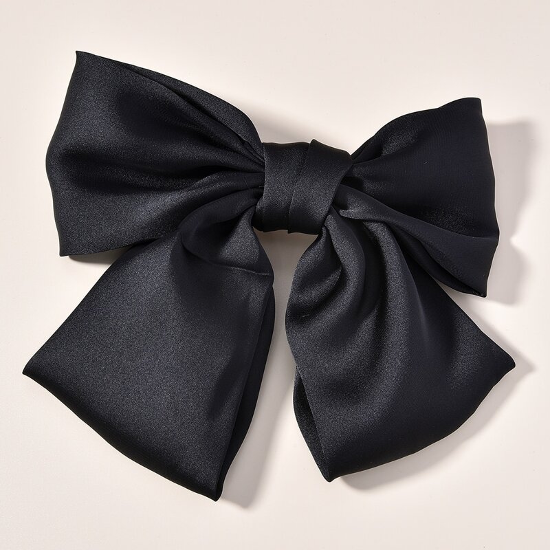 

Bow Design Hair Clip, Black