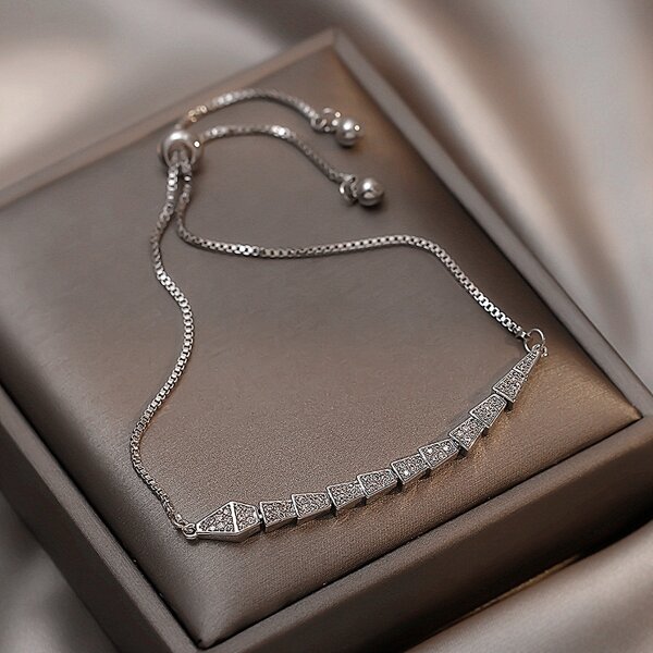 

Geometric Rhinestone Decor Bracelet, Silver