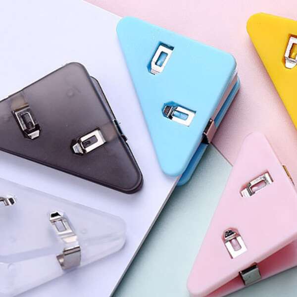 

5pcs Random File Corner Triangle Clip, Multicolor
