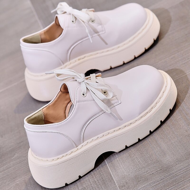 

Minimalist Lace-up Platform Oxfords, White
