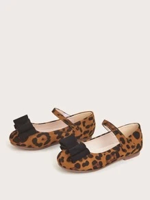 بنات حذاء ماري جين مسطح مزخرف بقوس بجرافيك الفهد