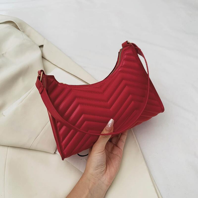 

Chevron Pattern Shoulder Bag, Red