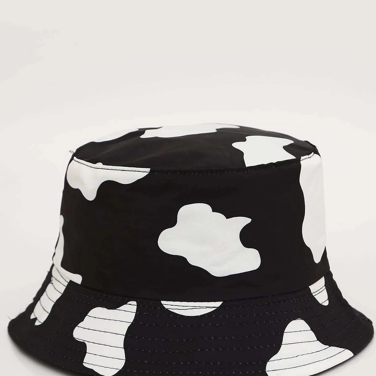 

Guys Cow Print Bucket Hat, Black and white