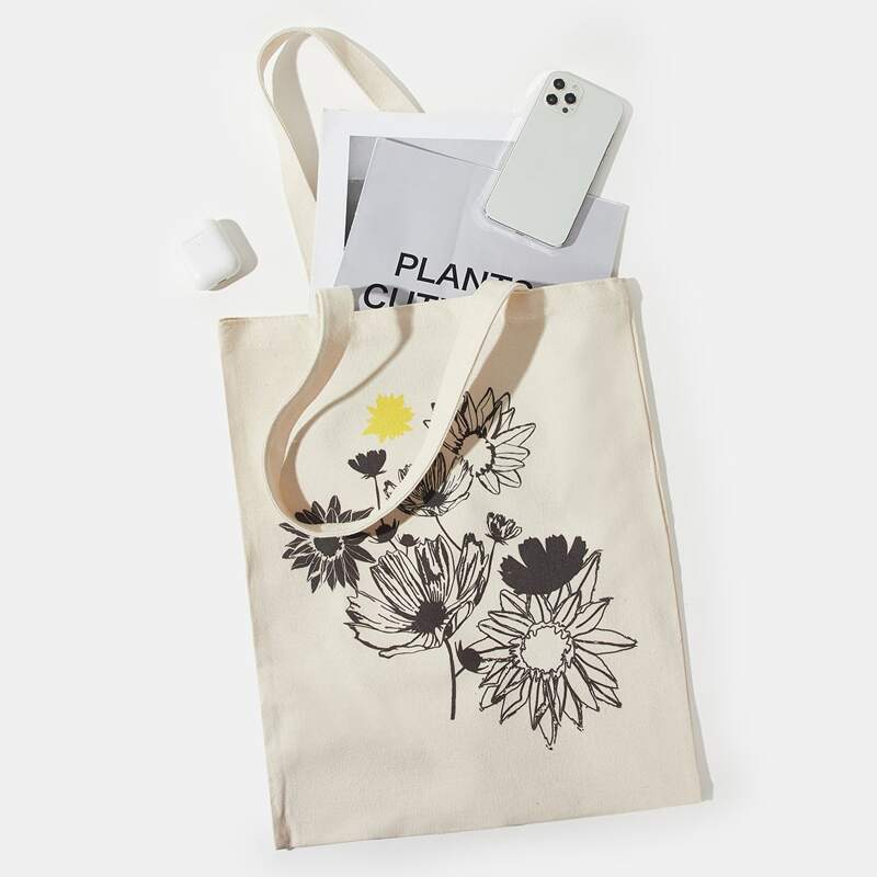

Flower Graphic Shopping Bag, Beige