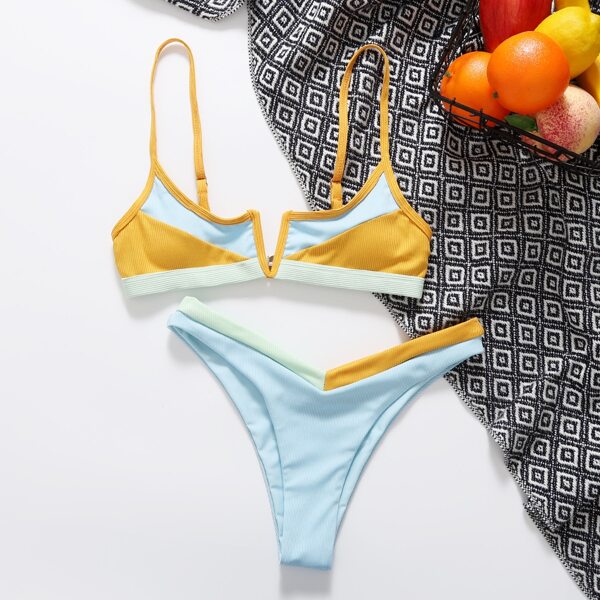 

Color Block Rib V Wired Bikini Swimsuit, Multicolor