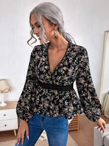 SHEIN Frenchy 交疊領印花燈籠袖花邊下擺上衣 - 彩色 - 查看 3