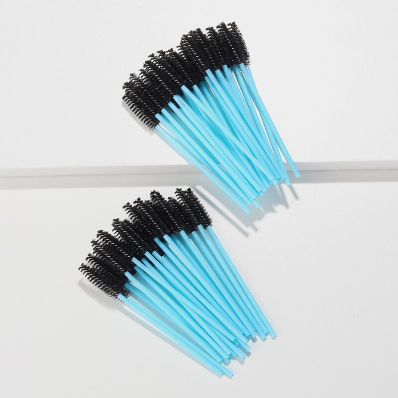 

50pcs Disposable Eyelash Brush, Black