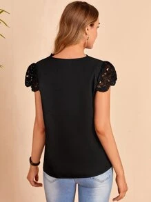 EMERY ROSE Guipure Lace Insert Scallop Trim Tee - Black - View 2