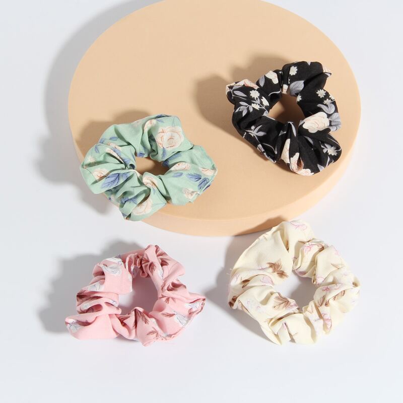 

4pcs Floral Pattern Scrunchie, Multicolor