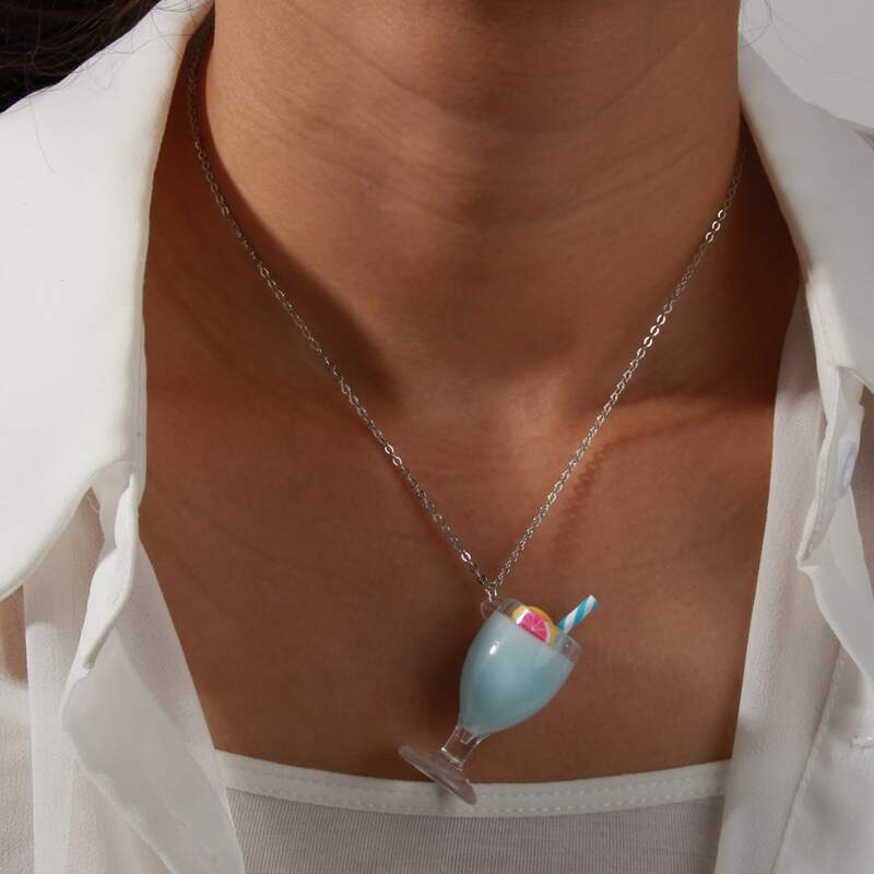 

Juice Pendant Chain Necklace, Baby blue